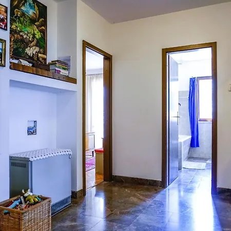Apartman Apartments With A Parking Space Postira, Brac - 742 *