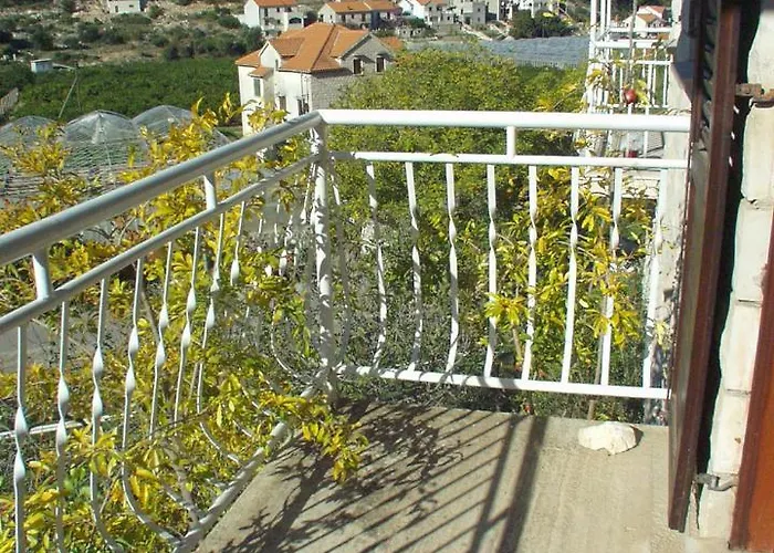 With A Parking Space Postira, Brac - 742