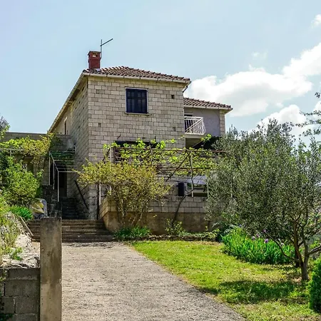 Apartments With A Parking Space Postira, Brac - 742